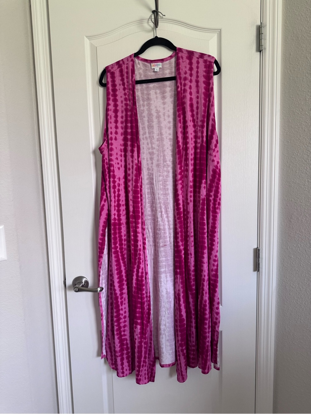 LuLaRoe Joy Pink Fuchsia Tie-Dye Long Vest Cardigan